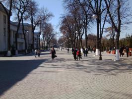 Tashkent "Broadway".